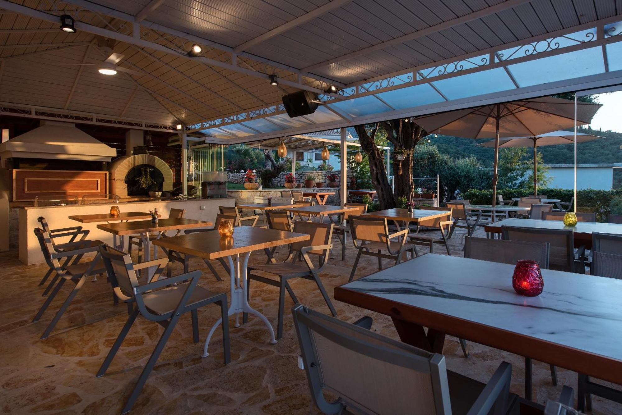 Hill Lofos Hotel Kassiopi Exteriér fotografie